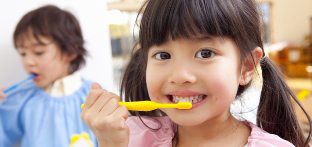 心の底からしっかりほめて、お子さまの健やかな成長を見守ります。